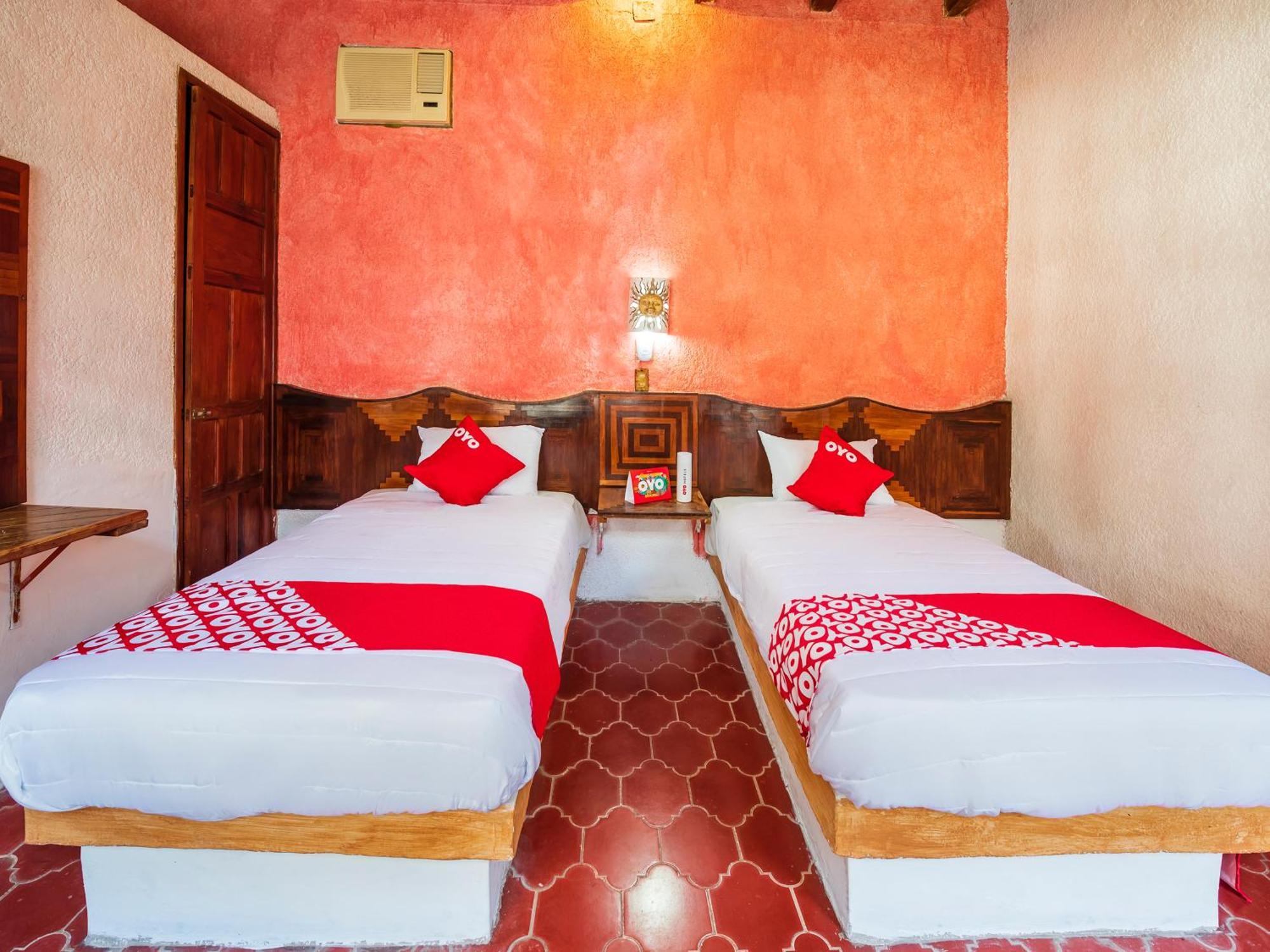 Hotel Sands Barra de Navidad Buitenkant foto